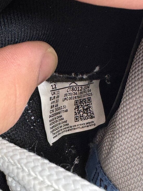 Size 12 | Jordan 11 Legend Blue Box | Pre-Owned main image 6